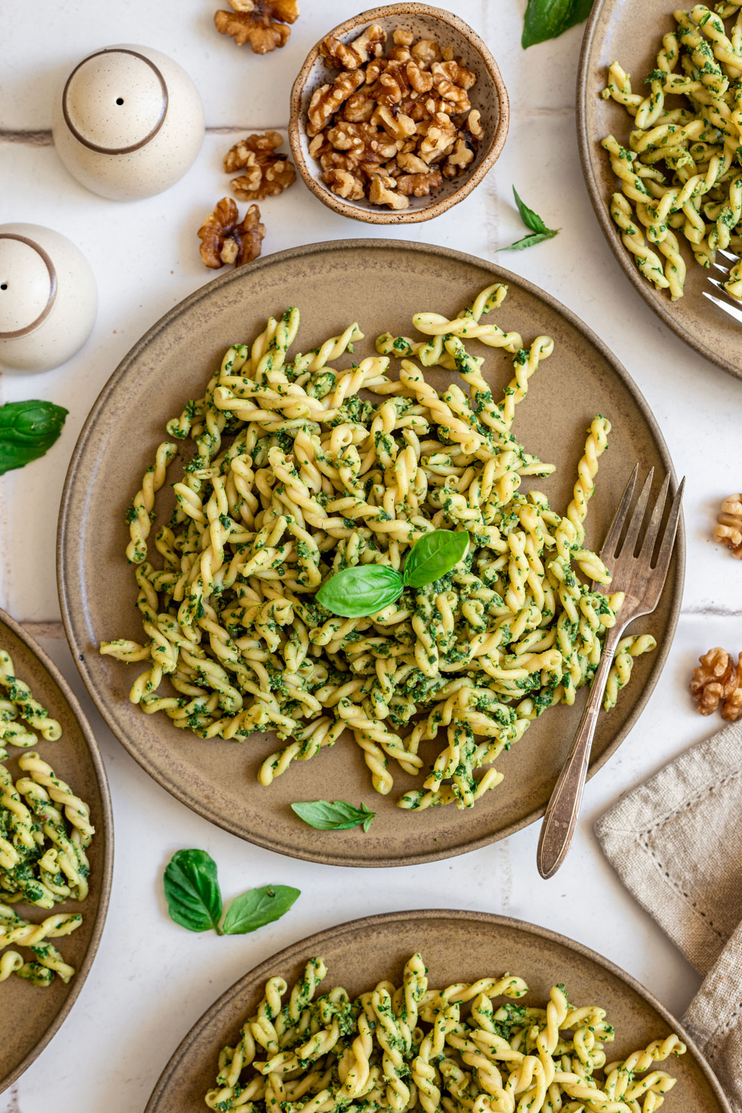 Vegan Spinach Walnut Pesto